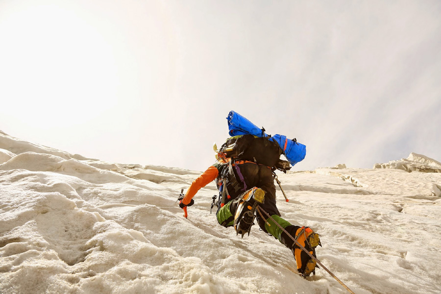 Mt. NUN (7135M) CLIMBING EXPEDITION WITH KANG YATSE II (6240M)